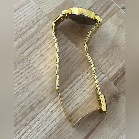 Fashion Watch Unbranded - Picture 4 of 9